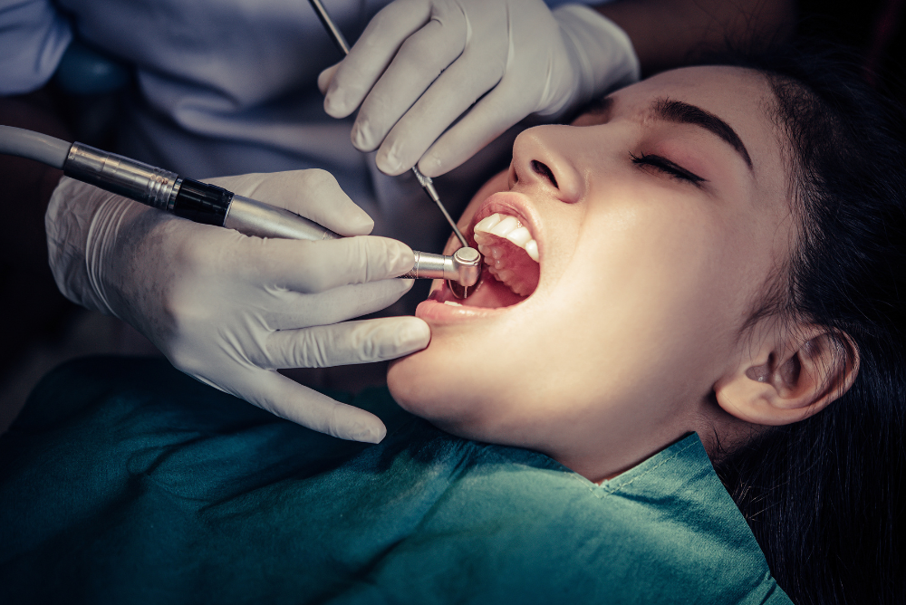 5-signs-you-may-need-a-tooth-extraction
